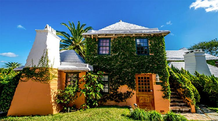 The 5 most luxurious properties on the market in Bermuda - Click here to view this entry